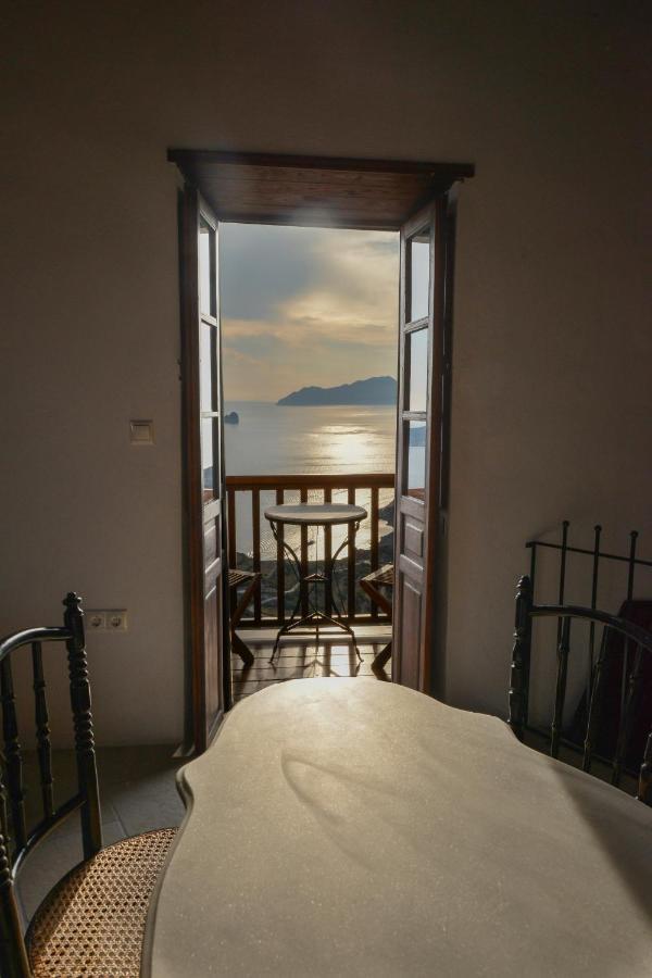 Castrum Traditional Sunset Suites Plaka  Dış mekan fotoğraf