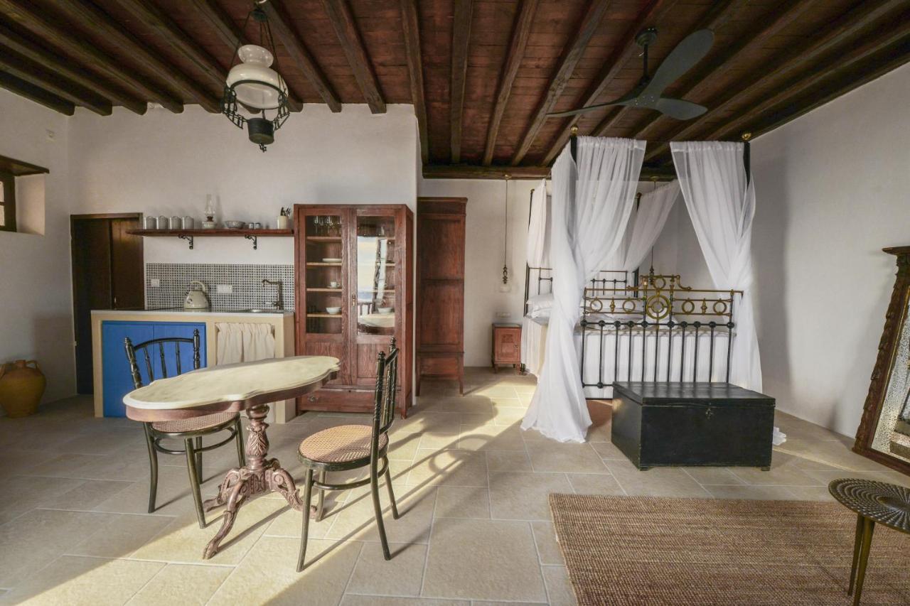 Castrum Traditional Sunset Suites Plaka  Dış mekan fotoğraf