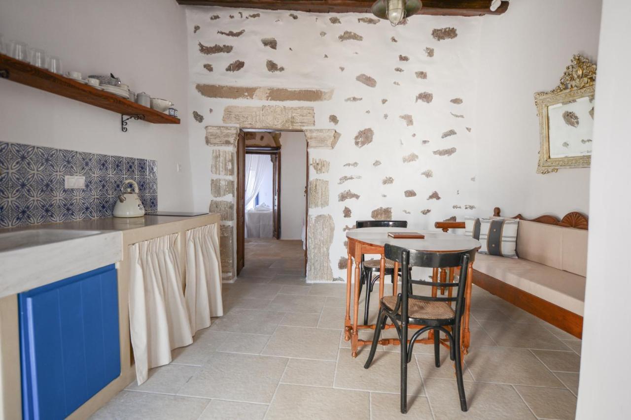 Castrum Traditional Sunset Suites Plaka  Dış mekan fotoğraf